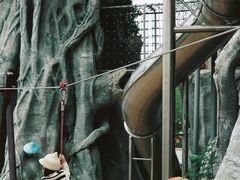 -蓝精灵乐园·世茂精灵之城主题乐园