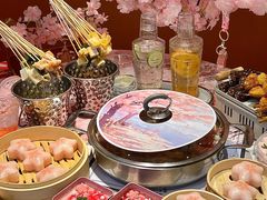 -黄记煌三汁焖锅(新佳丽江汉路店)