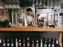 -拖板鞋咖啡旅行酒店(春熙路地铁站店)