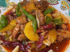 新疆沙湾大盘鸡-巴依老爷新疆美食(牡丹园店)