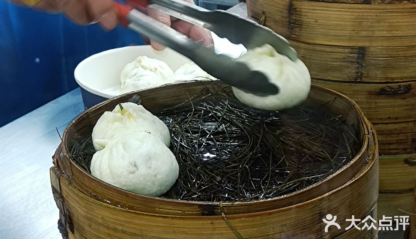 东门新晋排队王——鬼包子👻