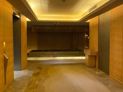 -重庆解放碑威斯汀酒店