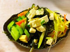 素拼-老北京烧饼夹肉(北洼路店)