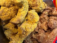 -BHC炸鸡(明洞总店)