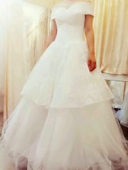 -艾米婚纱&婚礼策划