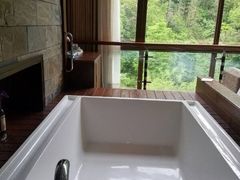 -中铁花水湾温泉酒店(大邑店)