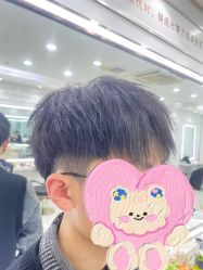 -镁连社·美联社