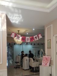 -Bollins波林丝•专研护发中心