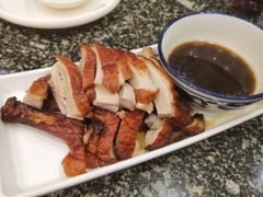 芜湖红鸭子-耿福兴(凤凰美食街店)