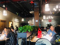 大堂-姜君·千岛湖鱼头馆(浦东大道店)