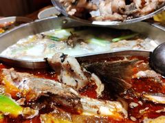 -肖肖酸萝卜鱼火锅(总店)