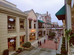 -王府井奥莱临潼小镇(临潼店)