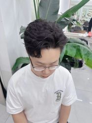 -尤司男士国潮理发馆