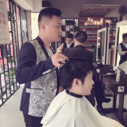-Tmix 潮牌美发造型
