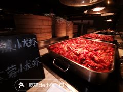 -万荟轩海鲜·粤式点心自助餐厅(蓝海风万怡酒店)