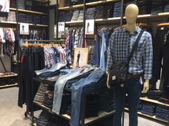 -Levi's(langkawi fair shopping mall)
