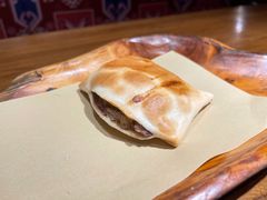 新疆烤包子-天山醉美·新疆餐厅(富华里店)