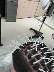 -Z.X HAIR SALON张新美业