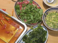 -洱火云南酸菜牛肉火锅(石景山当代商城店)