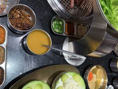 -韩烧牛中牛·甄选黑牛烤肉(黑金店)