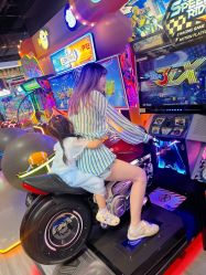 -蹦蹦乐园(南桥百联店)