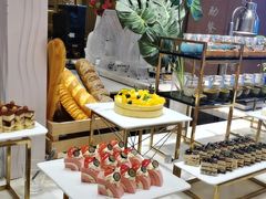 -冀粤香海鲜自助餐厅(西美五洲店)