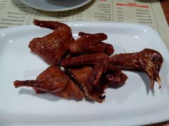 脆皮乳鸽-香港仔茶餐厅(凤阳店)