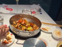 -七欣天香辣蟹火锅(闵行浦江欢乐颂店)