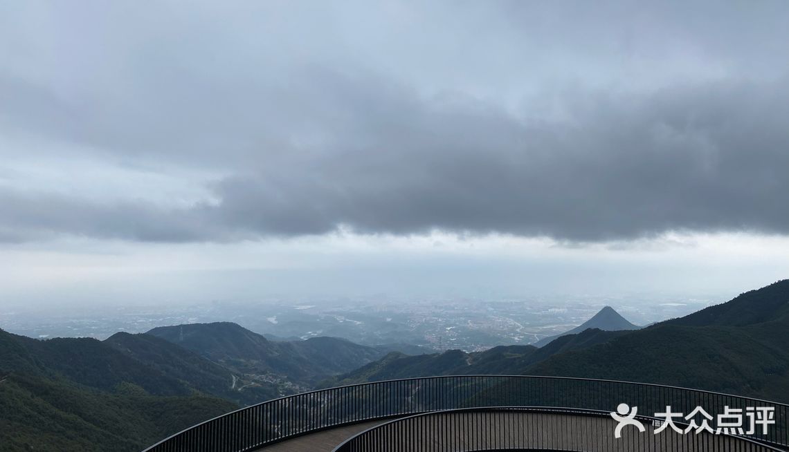 金华北山观景台到此一游调皮