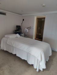 -JNK皮肤管理中心