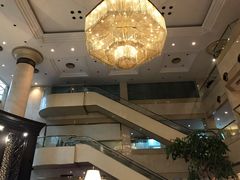 大堂-上海齐鲁万怡大酒店·辣椒屋咖啡厅