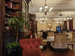 -Salon de Ville浦江汇(上海外滩华尔道夫酒店店)