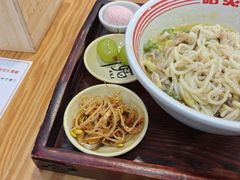-哈灵现炒本帮面(宁波路店)