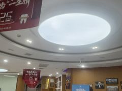 -雅悦齿科(顾村公园店)