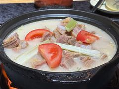 -有一锅·野生菌黑山羊腊排骨火锅(古城北门店)