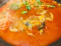 贵人酸汤鱼-苹果树下艺术餐厅(通州店)