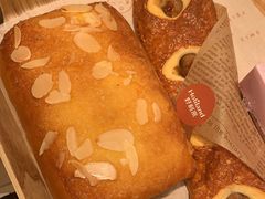 -好利来(新华百货店)