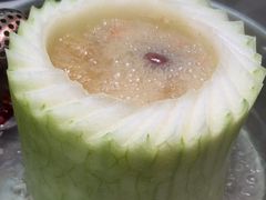 -得意咚瓜·顺德鱼生·冬瓜火锅(深圳首店)