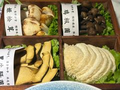 -椰子湾·海南火锅·糟粕醋·椰子鸡(正大广场店)