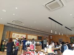 -星巴克(南昌恒茂梦时代广场店)