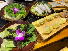-憨孃孃·重庆老火锅(红山黑金店)