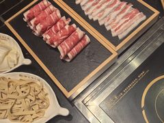 -百年川椒重庆老火锅(光谷店)