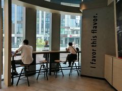 -瑞幸咖啡(三里屯SOHO-6号楼店)