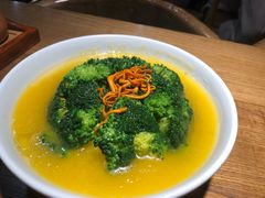 -九锅一堂酸菜鱼(万达广场店)