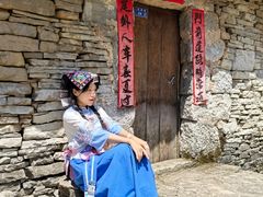 -高荡千年布依古寨旅游景区