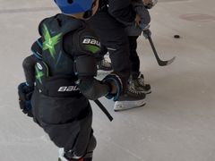 -世纪星滑冰俱乐部(万象城店)