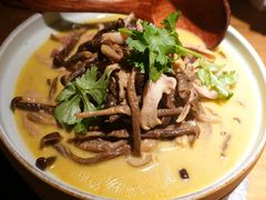 -吃饭皇帝大土家民族菜(正大广场店)
