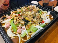紫苏平锅牛蛙-回·龙虾铺·盆盆蟹·烧烤大排档(回龙观店)
