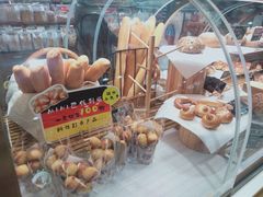 -汉柏麦香德国面包房(海信店)