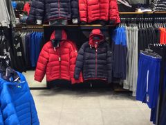 -PUMA品牌自营折扣店(苏州比斯特购物村店)